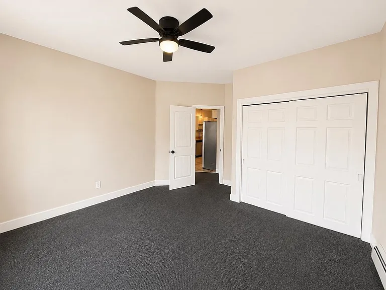 408 Central St #4 — Photo 4