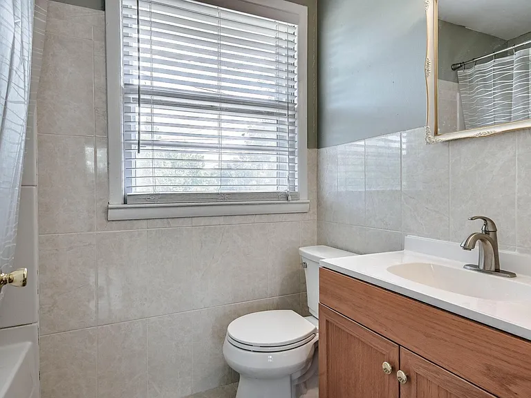 655 Harding Pl — Photo 30