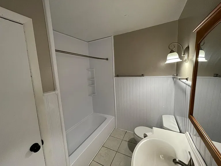 10661 N Park Ave — Photo 22