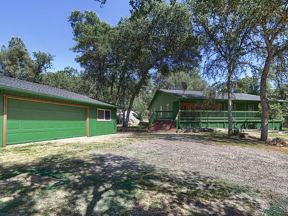 2nd image of 4907 Daffodil Dr