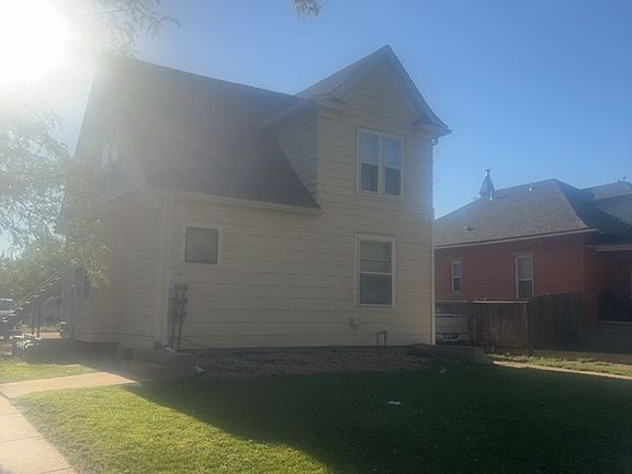 2nd image of 1822 8th Ave Unit 3