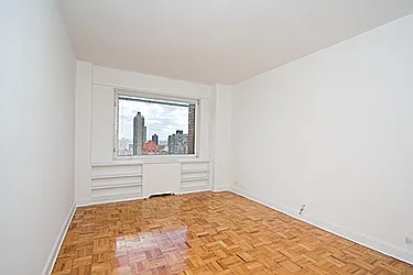 Rented by Adriana Arciello, LREB