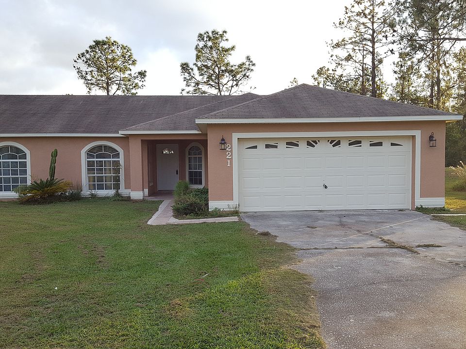 1st image of 221 La Combee Dr