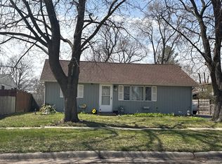 7522 Mildred Rd, Machesney Park, IL 61115