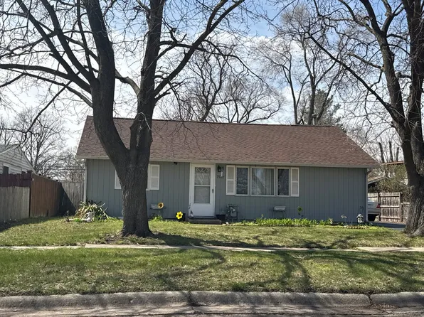 7522 Mildred Rd, Machesney Park, IL 61115