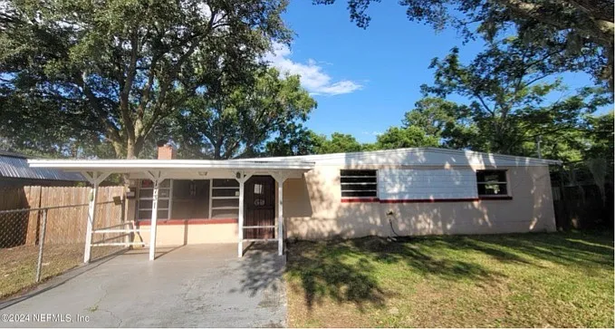 1731 Cortez Road - 1 — Photo 1