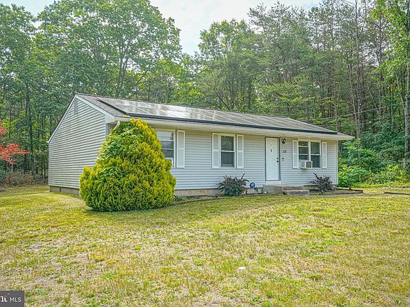 2nd image of 226 Vineyard Rd