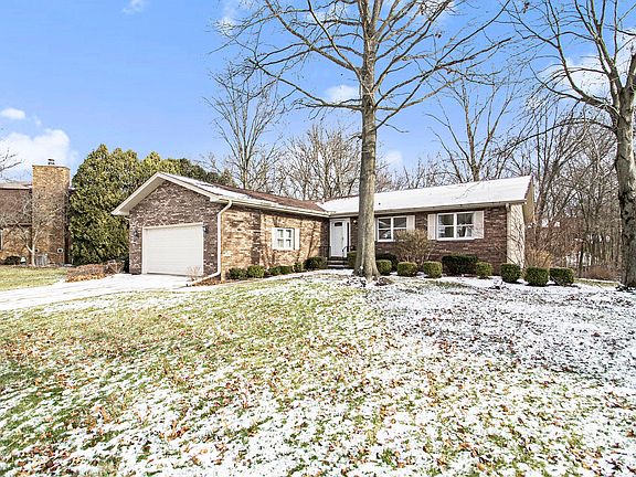 4th image of 702 Brandonbury Dr