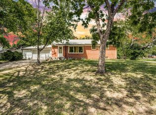 870 S Watson Ln, Wichita, KS 67207
