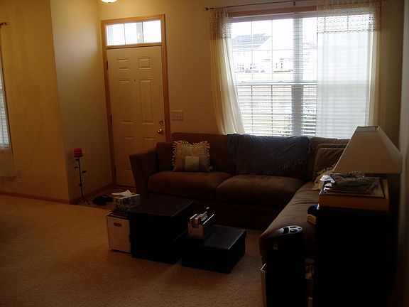 3rd image of 10931 Goodhue St NE Unit E