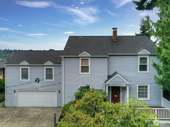 2nd image of 214 Sherman Street NW