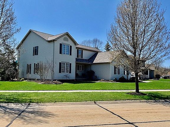 3rd image of 28435 Glen Hollow Ln