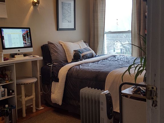 2nd image of 2431 N High St APT 17