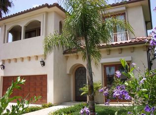11977 Darlington Ave, Los Angeles, CA 90049