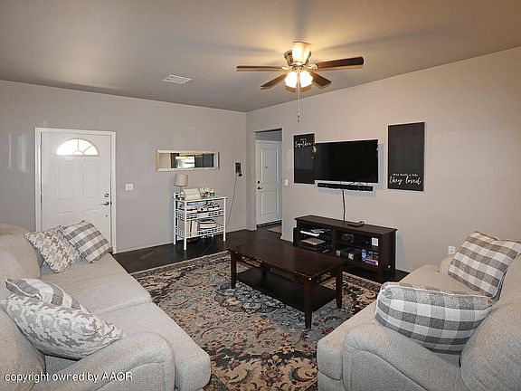 4th image of 5003 Hawken St