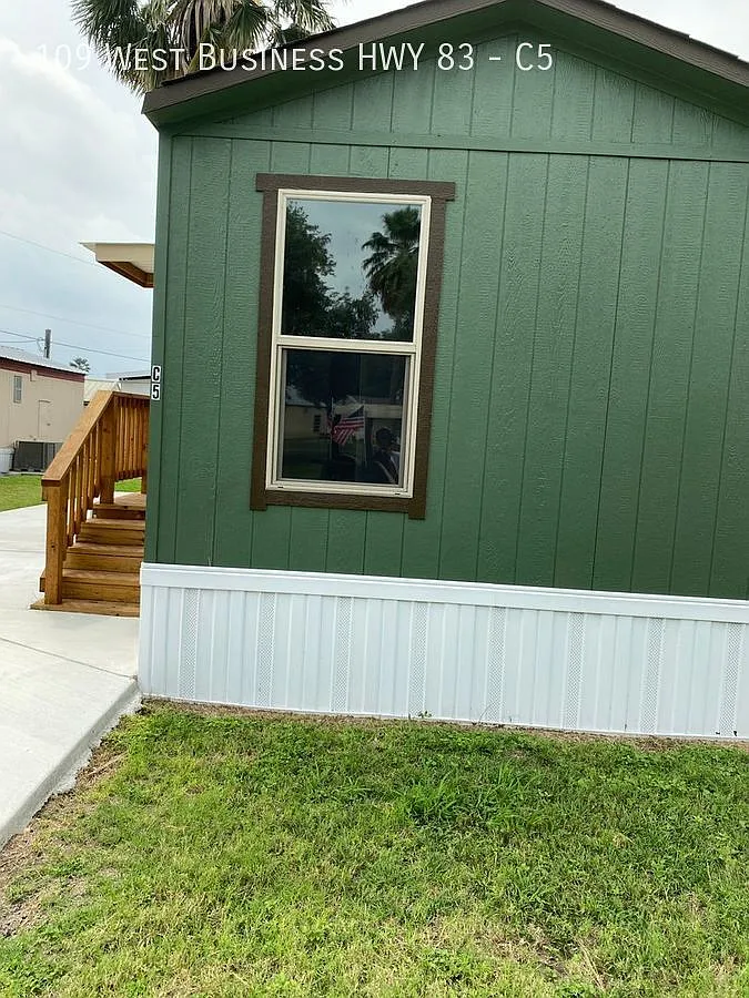 Now leasing — Photo 1