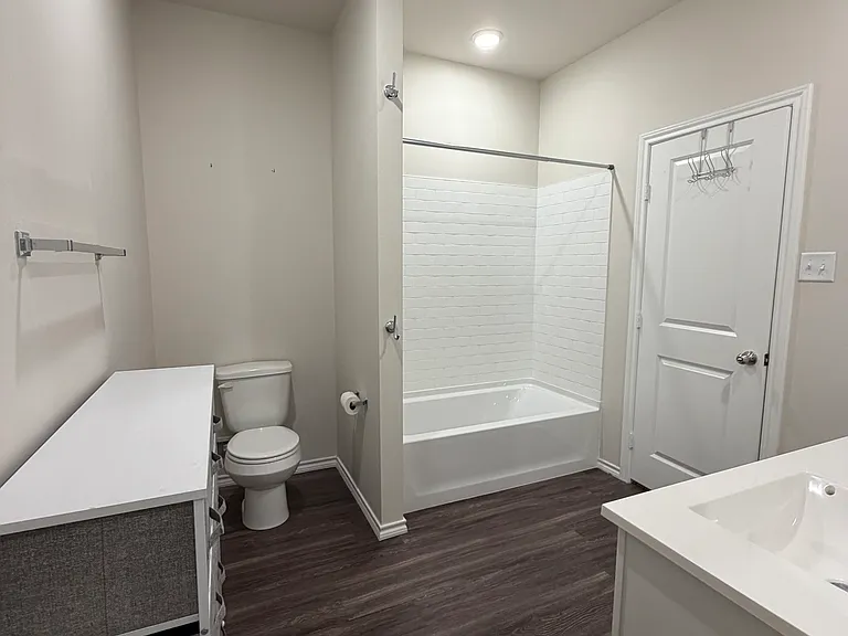 4001 Gregg Tex Rd — Photo 16