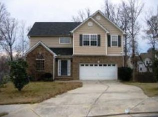 750 Dunagan Forest Dr, Lawrenceville, GA 30045