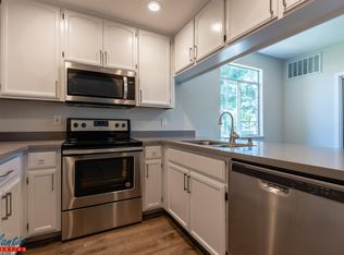 101 Sunnyhills Ct, Milpitas, CA 95035