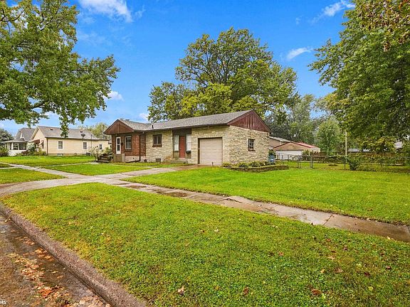 2nd image of 2111 S 13th St