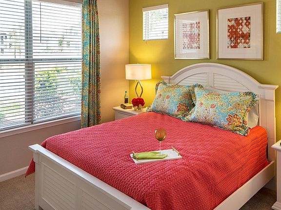 4th image of 108 Steinbeck Way APT 108