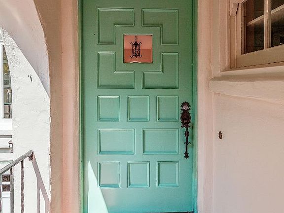 2nd image of 1446 Alvarado Ave