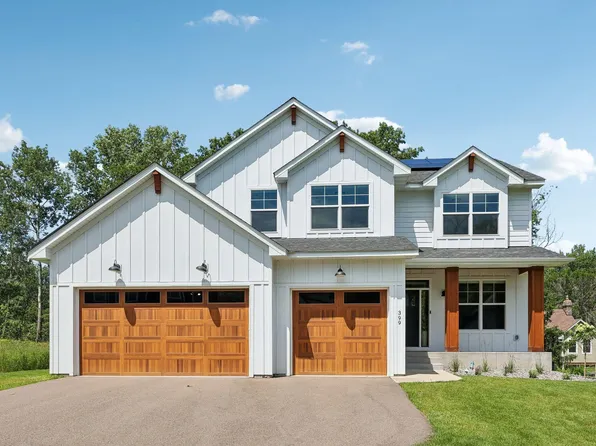 399 Tessier Ct, Vadnais Heights, MN 55127