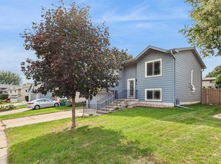 262 23rd St, West Des Moines, IA 50265