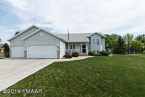 1st image of 669 Sommerset Ln