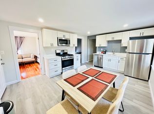 16 Lewis Ave Floor 2, Norwood, MA 02062