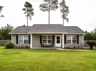 6216 Fox Run Cir, Blackshear, GA 31516