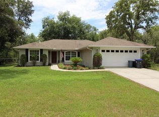 2452 W Dellwood St, Citrus Springs, FL 34434
