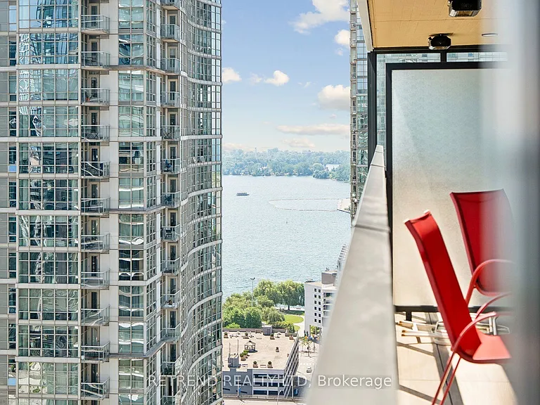 3 Concord Cityplace Way #3207 — Photo 33