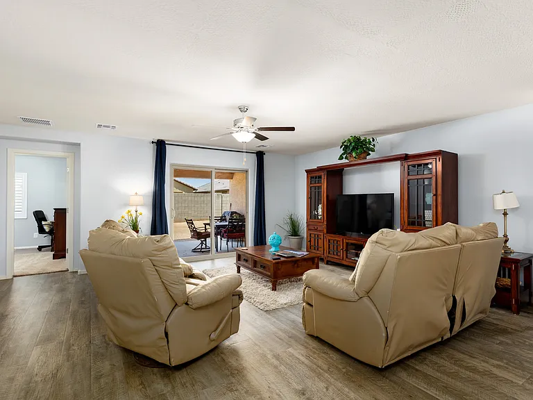 440 W Guinea Ct — Photo 14