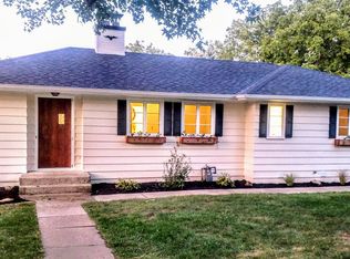 2510 Charrette Ln, Burlington, IA 52601