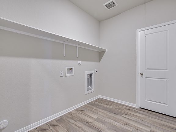 The Briscoe 820 Floorplan