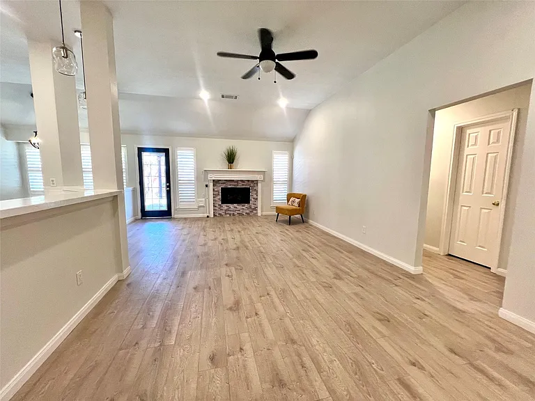5012 N Nelson Ave — Photo 5
