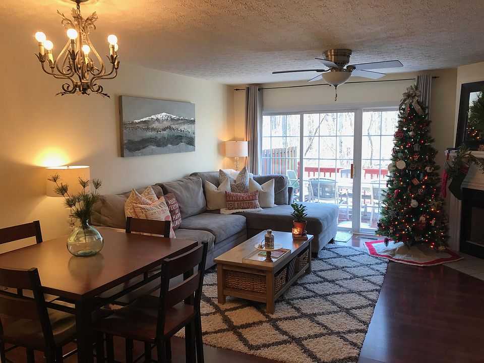1st image of 1897 Ridgebury Dr #91D
