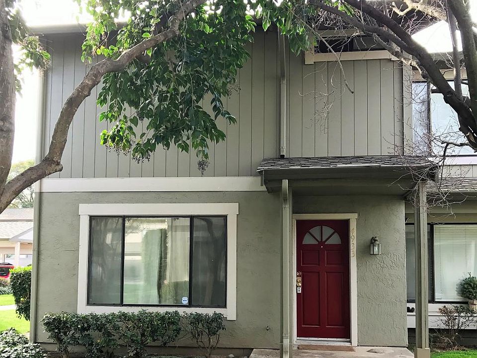 1st image of 4933 Flat Rock Cir