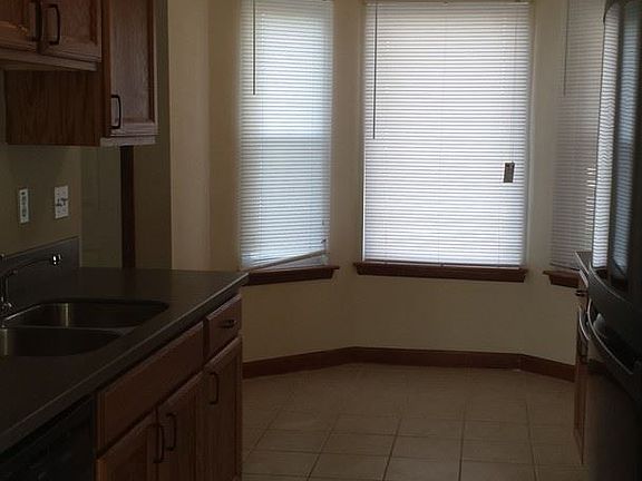4th image of 1518 Sangaree Cir
