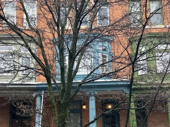 2627 Saint Paul St, Baltimore, MD 21218