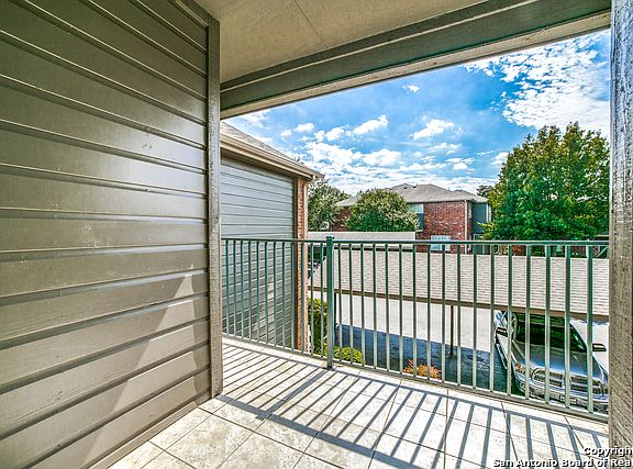 4th image of 85 Chapel Hill Cir #85