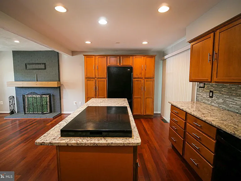 13210 Nickleson Dr — Photo 11