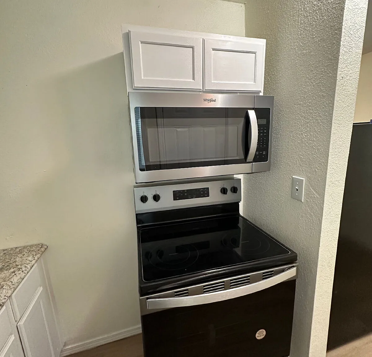 1 bed, 1.0 bath, 450 sqft, $575 — Photo 3