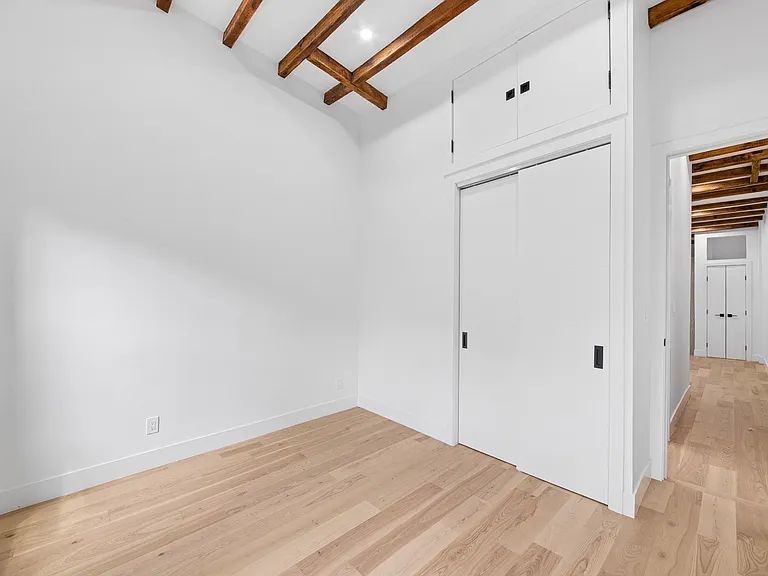 183 Green St #3L — Photo 6