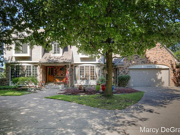 2nd image of 6959 Kenowa Ave SW