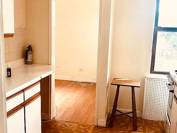 5th image of 8901 Narrows Ave #4B