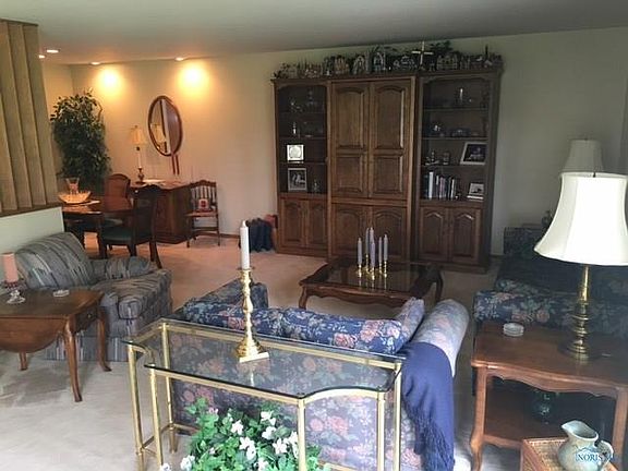 2nd image of 502 Willmoore Dr