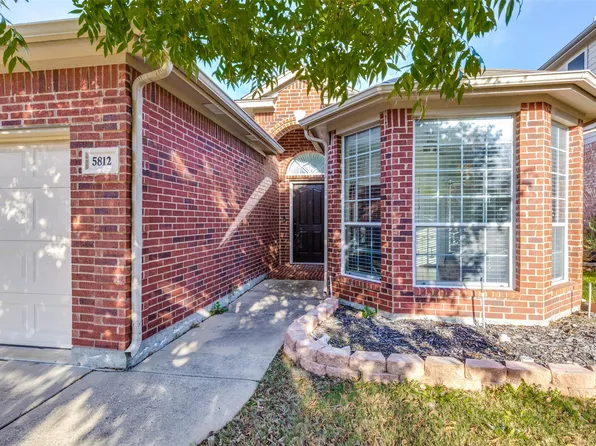 5812 Minnow Dr, Fort Worth, TX 76179