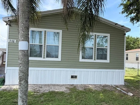 712 Maryland Ave, Clewiston, FL 33440